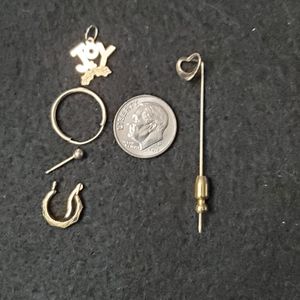 14K YELLOW GOLD SCRAP EARRINGS PENDENT HEART PIN